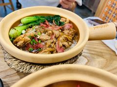 -煲仔皇腊味煲仔饭(经四万达店)
