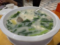 -鹏城人家海鲜酒家·23年老字号(较场尾店)