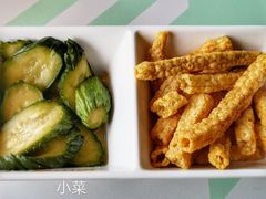 -花田煮鲜牛肉火锅(钟楼众汇店)