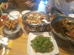 -隔壁老王·家常云南菜(花巷店)