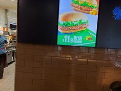 -麦当劳(燕顺路店)