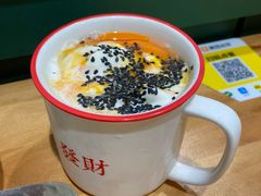 冰淇淋打蛋-堂屋糖水店(愚园店)