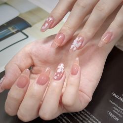 -UMl Nail 尤米美甲美睫半永久