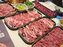 -牛村来人潮汕牛肉火锅(西单店)