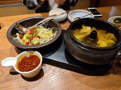 -云海肴·汽锅鸡·云南菜(天山百盛优客店)