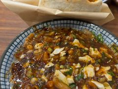 馓子豆腐脑-曾笼笼牛肉饼