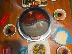 -泥锅串串香(学院路店)