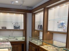 -品真阁华夏典当行(四通桥店)