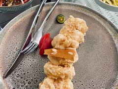 招牌沙汁大虾球-T館·花园艺术餐厅