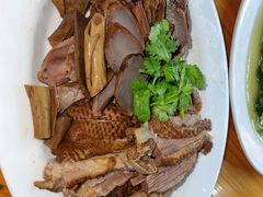 -乌文新澄海卤鹅店