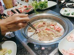 -佰烧海鲜烤肉火锅自助(台东步行街店)