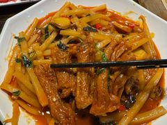 -顺水湾·牛肉牛杂火锅(驾鹤店)