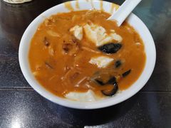 胡辣汤豆腐脑两掺-方中山胡辣汤(成都首店)