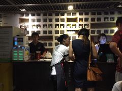 -龙巢盱眙龙虾·牛蛙·烧烤宵夜(八卦岭店)