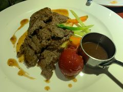 -鹿萤季·营地小馆(皇后公园店)