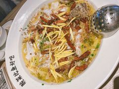 -太二酸菜鱼(菱角湖万达店)