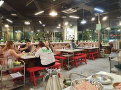 大堂-憨铁匠老火锅(龙岗万科里店)