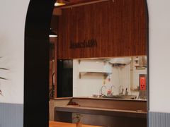 -MEEBO KAFEE米咖焙坊(虹桥路店)