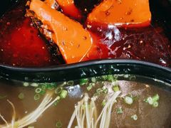 -牛小嫩串串火锅(老国贸总店)