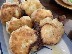 油煎烧麦-白老大羊杂碎稍麦