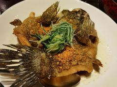 油浸笋壳鱼-杭州西子湖四季酒店·金沙厅