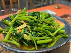 -马来西亚肉骨茶汤·招牌螃蟹·烧鸡·呷喱吧吧(海上世界店)