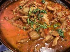 -何师烧烤Pro ·江湖川菜·小龙虾·精酿(太古里旗舰店)