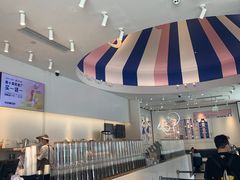 -喜茶(迪士尼小镇DP店)