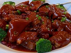 -千灯盛汇·头牌粤菜(致越优城店)