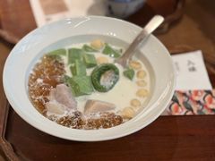 -RUXU入续糖水铺与包(卓悦中心店)