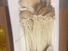 -牛天下·牛肉·海鲜·打边炉·融合菜