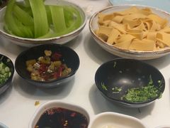 -洪氏嗨捞·猪肚鸡火锅(阳光天地店)