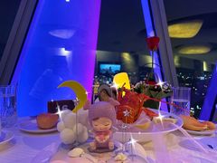 -广州塔卢特斯法国旋转餐厅