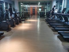 -一兆韦德健身(慧芝湖店)