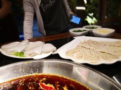 -好汉锅园林秘制老火锅 柴火霸王鸡(金沙店)