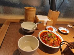-肖四女乐山跷脚牛肉(世博源店)