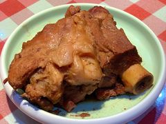 酱骨棒-东北哈尔滨酱骨头馆房掌柜铁锅炖