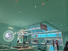 -季季红火锅(柳州城中万达二店)