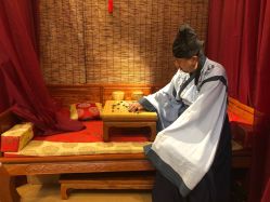 -汉仪华裳汉服馆(打浦桥店)