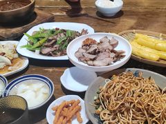 -老鼎万春卤菜(五代传承创始老店)