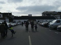 -新场古镇-停车场