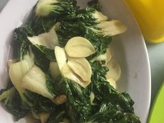 -明记烧鱼美味店