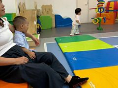 -红黄蓝成长中心•婴幼儿早教•托育(南山京基百纳广场店)