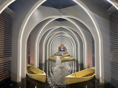-涨巢·潮玩水疗局