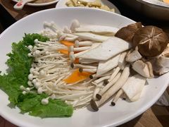 -彤德莱火锅(薛家岛利群店)