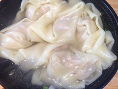 -真真鲜馄饨店(启蒙路店)