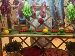 -海口绿发希尔顿酒店-田园汇贵州美食自助餐·三文鱼