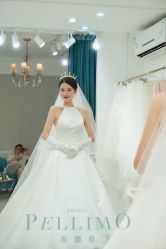 -派丽莫Pellimo原创设计婚纱品牌