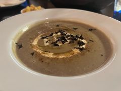 -卡佩罗意大利餐厅及酒吧Al Cappello Trattoria