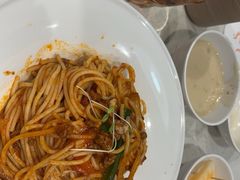 -汤姆家的牛排意面披萨(新城市广场店)